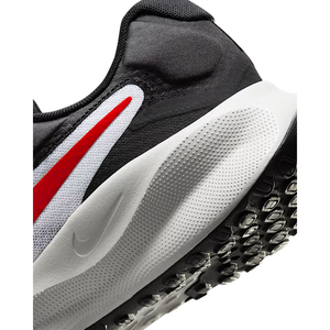 Nike Revolution 7 'White Black Fire Red'