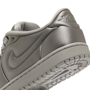 Wmns Air Jordan 1 Low Method of Make 'Satin Grey'