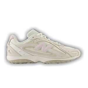 New Balance 204L 'Sea Salt Stone Pink'