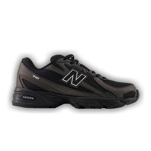 New Balance 740 'Black'