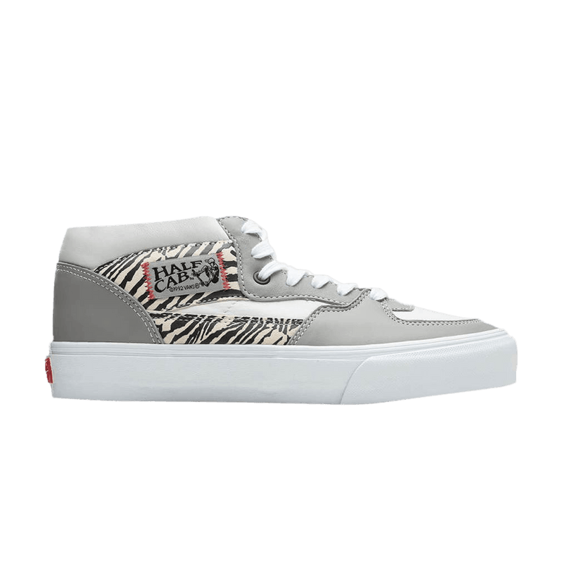 Vans Half Cab EF VLT LX 'Zebra' VN0A5HZV9MW