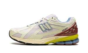 New Balance 1906R 'Dawn Glow Tamarind'
