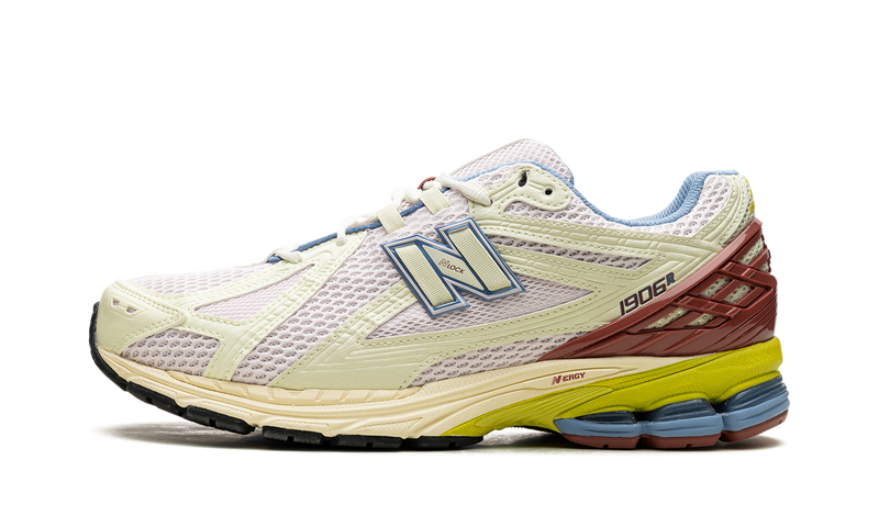 New Balance 1906R 'Dawn Glow Tamarind'