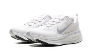 Nike Wmns Vomero 18 'Vast Grey Summit White'