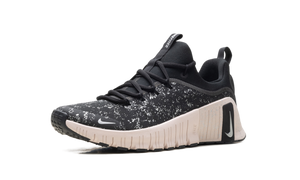 Nike Wmns Free Metcon 6 SE 'Black Metallic Silver'