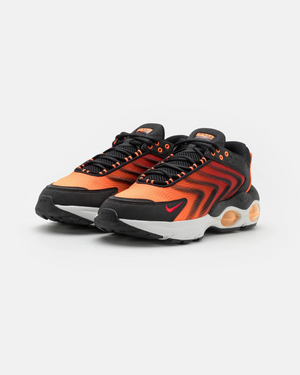 Nike Air Max TW SE 'Black Orange Summit'
