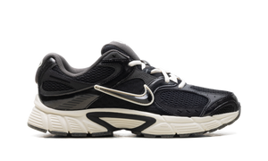 Nike V5 RNR 'Jackie Robinson Day'