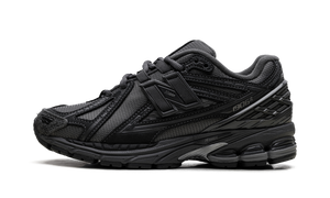 New Balance 1906R 'Greyscale'