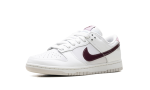 Nike Wmns Dunk Low 'Plum Chalk'