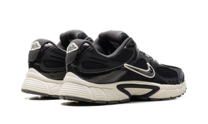 Nike V5 RNR 'Jackie Robinson Day'
