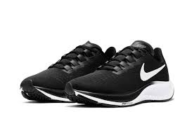 Nike Wmns Air Zoom Pegasus 37 'Black White'