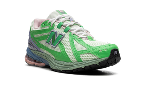 New Balance 1906R 'Green Astral Purple'