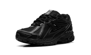 New Balance Men's 1906R 'Black'