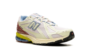 New Balance 1906R 'Dawn Glow Tamarind'