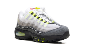 Undefeated x Nike Air Max 95 'Geo Exclusive - NYC Neon'